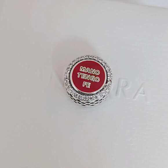 Pandora Mano Tengo Fe Venezuela Exclusive Country Charm Futbol Team Soccer Bead - Picture 5 of 7